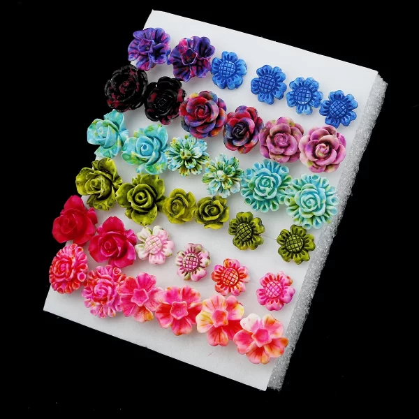 18/36Pairs Colorful Rhinestone Hollow Heart Star Flower Animal Mix Style Moon Crown Small Plastic Stud Earrings Set For Women - Image 2