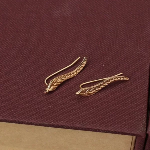 2020 Vintage Jewelry Exquisite Gold Leaf Earrings Modern Beautiful Feather Ear Stud Earrings For Women Brincos Bijoux - Image 2