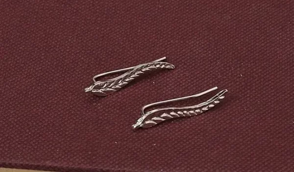 2020 Vintage Jewelry Exquisite Gold Leaf Earrings Modern Beautiful Feather Ear Stud Earrings For Women Brincos Bijoux - Image 5