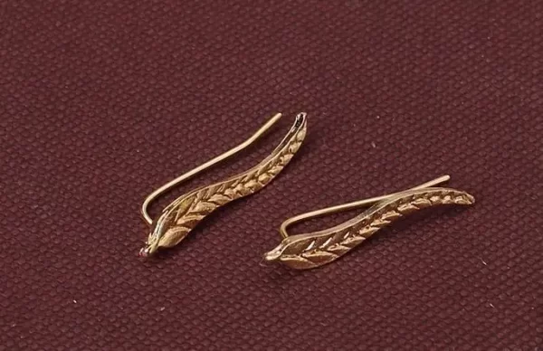 2020 Vintage Jewelry Exquisite Gold Leaf Earrings Modern Beautiful Feather Ear Stud Earrings For Women Brincos Bijoux - Image 4