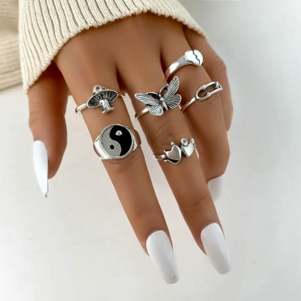 Vintage Gothic Heart Rings Set For Women Men Punk Playing Card Spades Geometric Hollow Butterfly Ring Retro Finger Ring Jewelry - Image 11