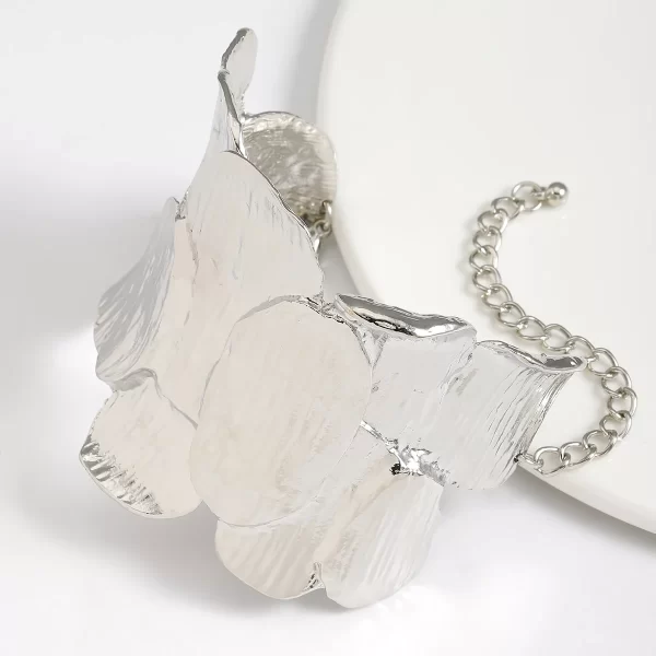 Best Lady Retro Stylish and Simple Alloy Open Bracelet Conch Shape Women's Hand Accessory for Seaside Wear Can Be DIY Matched - Image 14