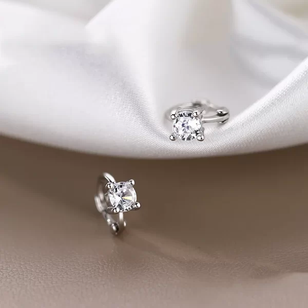 Trendy Cute Sweet Hollow Heart Cz Zircon Hoop Earring Women Classic Shiny Stud Earrings Fashion Small Ear Buckle Female Jewelry - Image 8