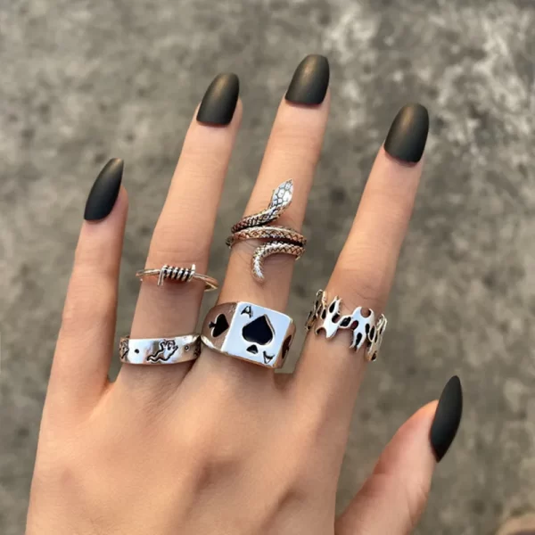 Vintage Gothic Heart Rings Set For Women Men Punk Playing Card Spades Geometric Hollow Butterfly Ring Retro Finger Ring Jewelry - Image 10