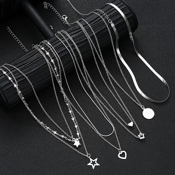 9 Pcs Simple Choker Necklaces for Women Fashion Love Heart Star Pendant Layered Necklace Jewelry Gift European and American 2024