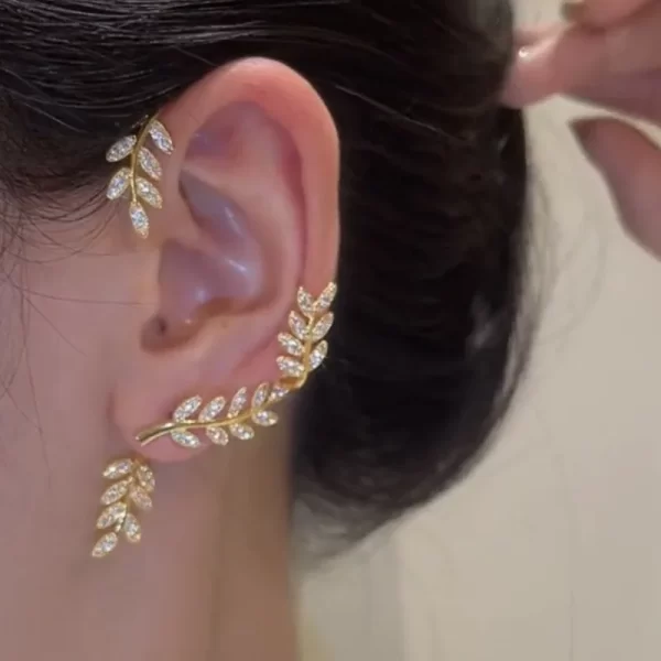 Korean Fashion Zircon Butterfly Elf Ear Cuff for Women Sparkling Zircon Crystal Without Piercing Clip Earrings Wedding Jewelry