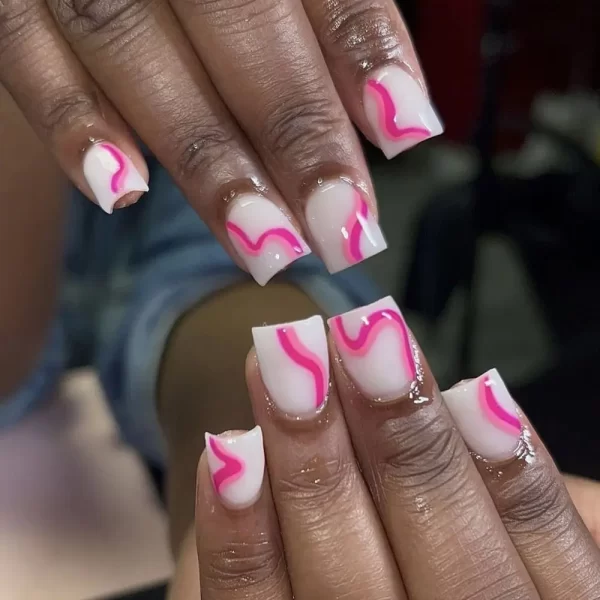 24pcs Short Square False Nails French White Edge Pink Fake Nails Full Cover Nail Tips Press on Nails faux fingernail - Image 4