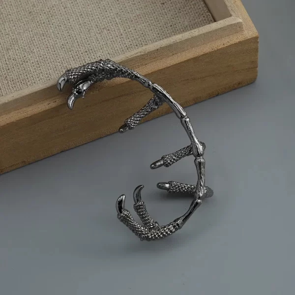 Vintage Earings for Women Fashion Black Hip Hop Zinc Alloy Geometric Dragon Claw Earrings Demon Slayer Geometric - Image 4