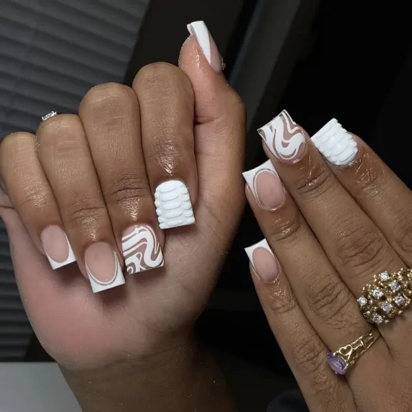24pcs Short Square False Nails French White Edge Pink Fake Nails Full Cover Nail Tips Press on Nails faux fingernail - Image 2