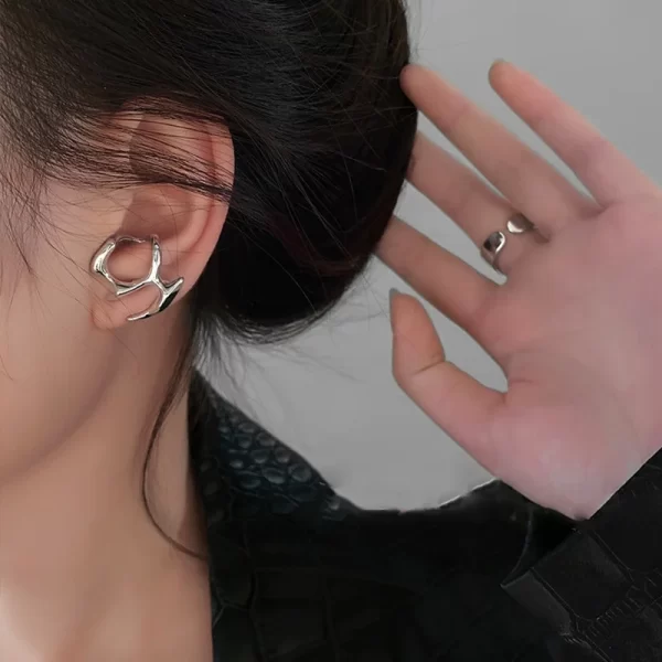 Irregular Liquid Metal Hollow Earrings Style Hip-Hop Punk Fashion Personality Long Earrings Ms Girl Travel Accessories - Image 4